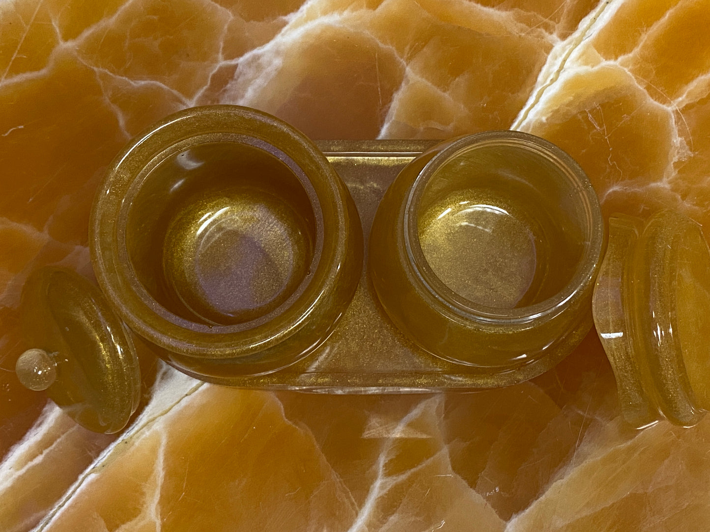 Gold Resin Honey Pot Bundle – Handmade Resin Jars with Tray, Kitchen & Dining Table Storage Set