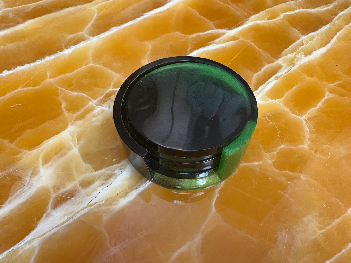 Green & Black Resin Coaster Set – 5 Round Handmade Coasters with Matching Holder, Modern Marbled Drink Coasters for Home & Bar